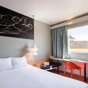 Hotel Ibis Sevilha