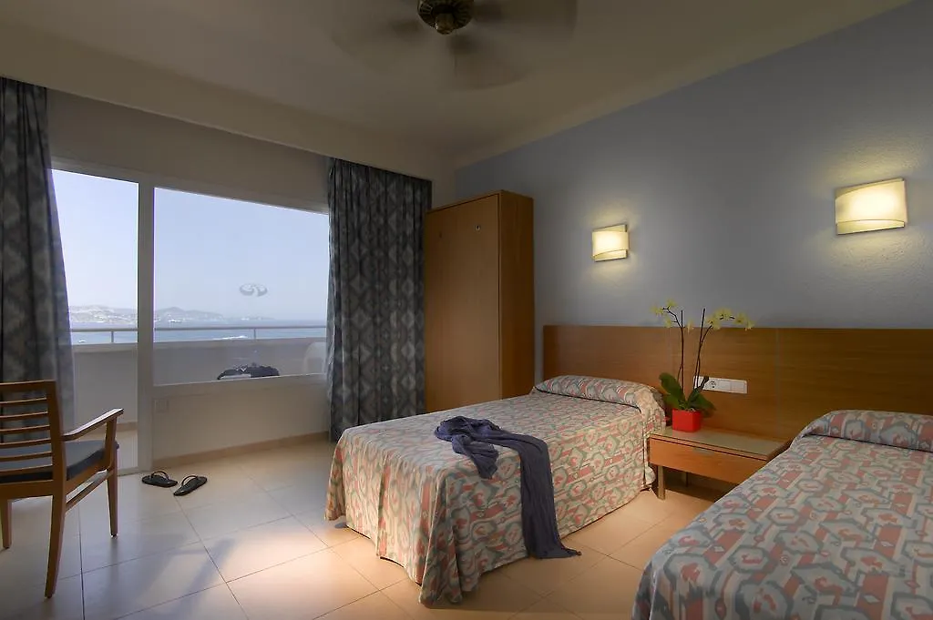 Grand Palladium White Island Resort & Spa Playa d'en Bossa 5*,